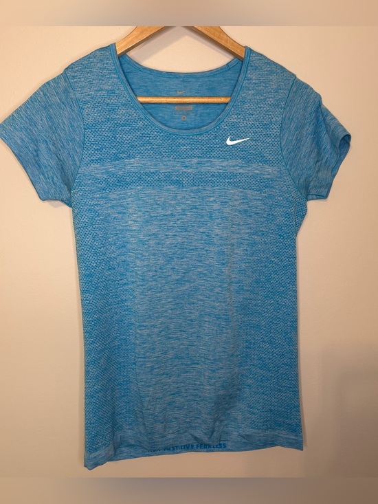Nike Tops - Nike Dri-FIT Women’s Running Short Sleeve Athletic Top Blue Heather Size Medium